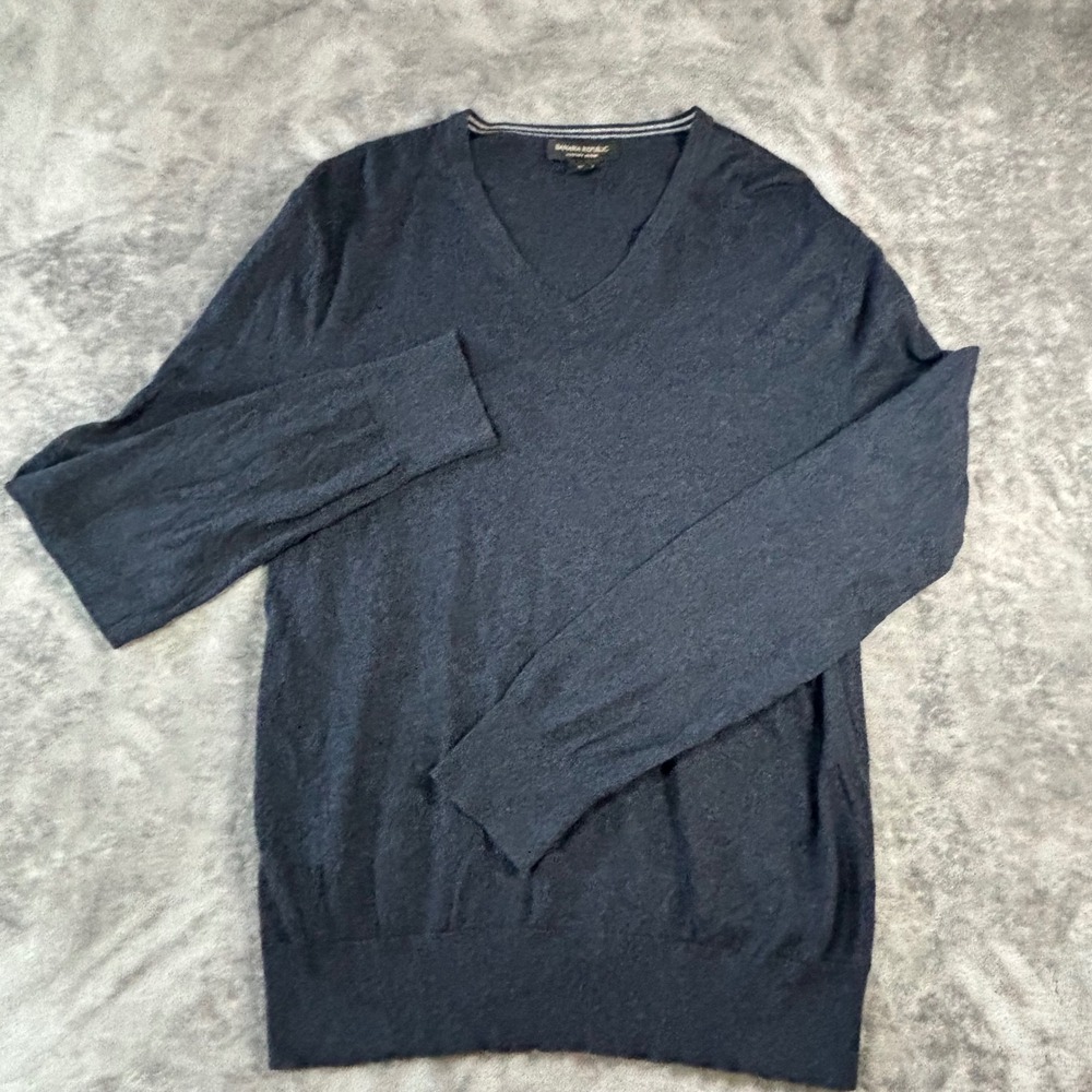 Banana Republic Luxury Blend Silk Cashmere V-Neck Sweater Mens Medium Gray